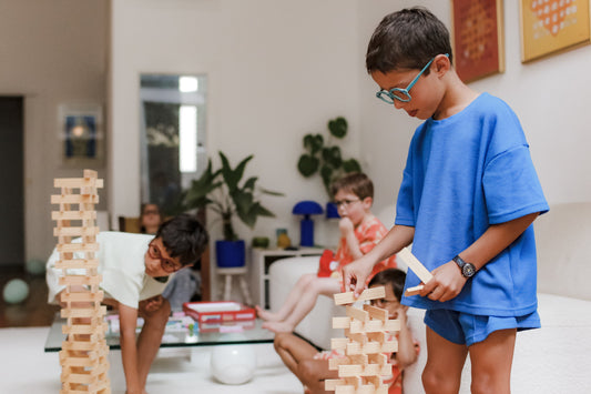 Protéger la vue de vos enfants : 5 conseils concrets pour les parents